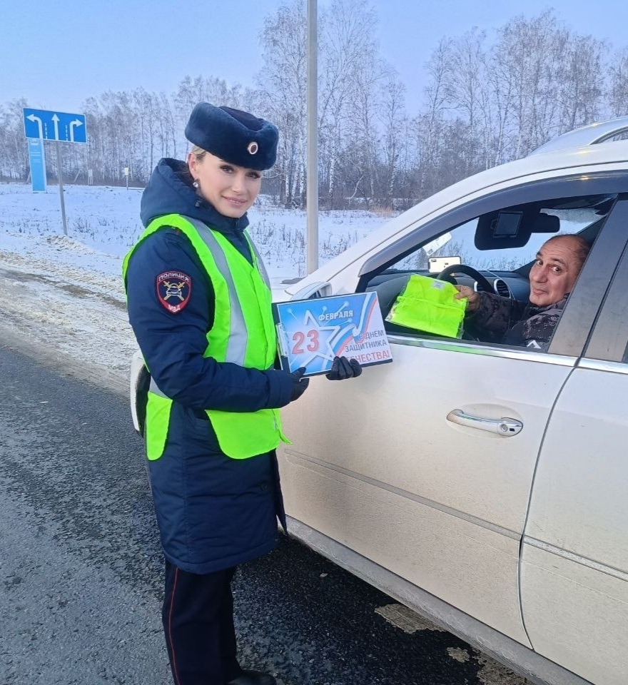 Женский патруль Госавтоинспекции.