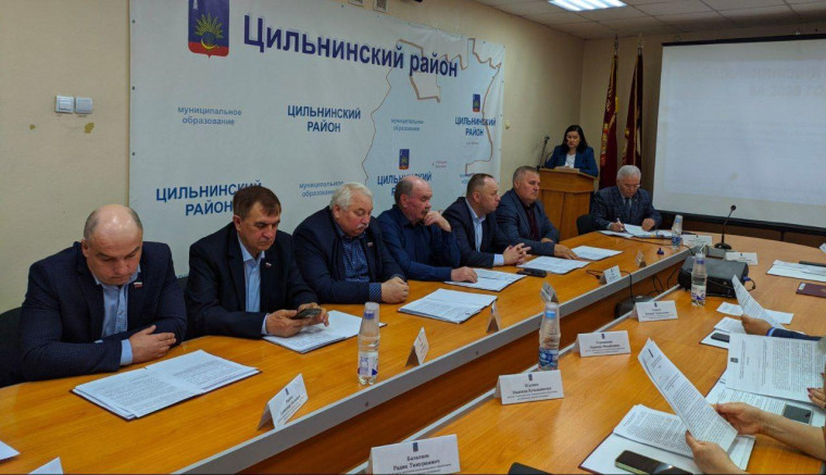 Прошло очередное заседание районного Совета депутатов. Прошло очередное заседание районного Совета депутатов.