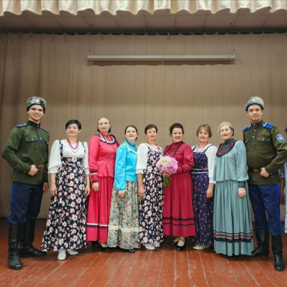 11 июня в Норовском сельском доме культуры прошёл концерт казачьего ансамбля "Раздолье"(город Оренбург) и коллектива "Отрада" (город Ульяновск) в рамках выездной программы казачьего фестиваля "Двенадцать жемчужин"..